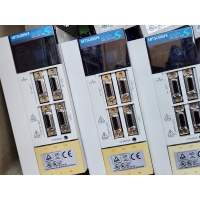 
MR-J2S-70B 실사용품--재고4