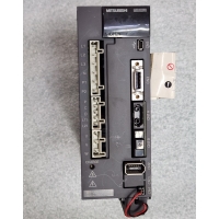 
MR-J3-70B  실사용품 700W--재1