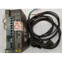 서보드라이브ASD-B2-3023-B  --1개
 